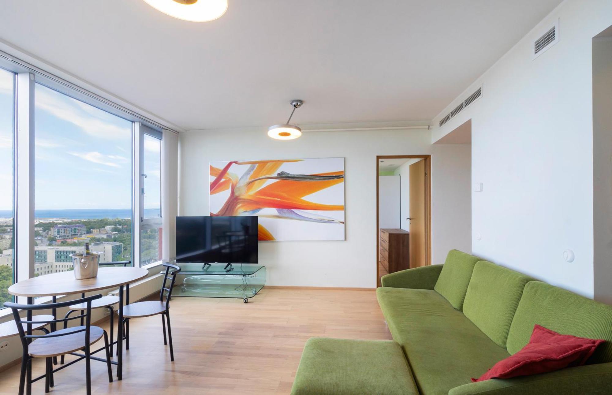 Revalia Fahle Airport Bus-Station Apartments With Best Views Eksteriør bilde